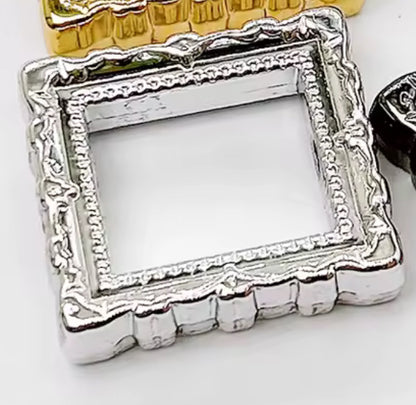Square Picture Frame Effect Metal Tone Acrylic 32mm Bead Set of 2 There is no slot for picture.
