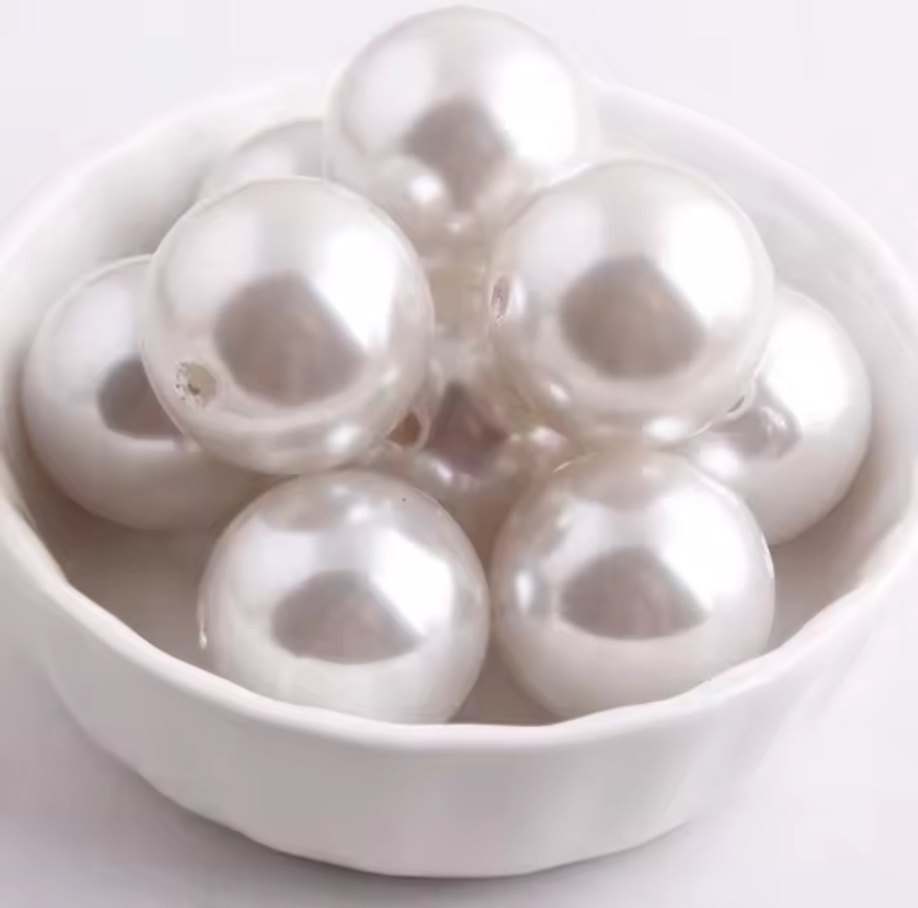 White Pearl Chunky Acrylic 20mm Bead
