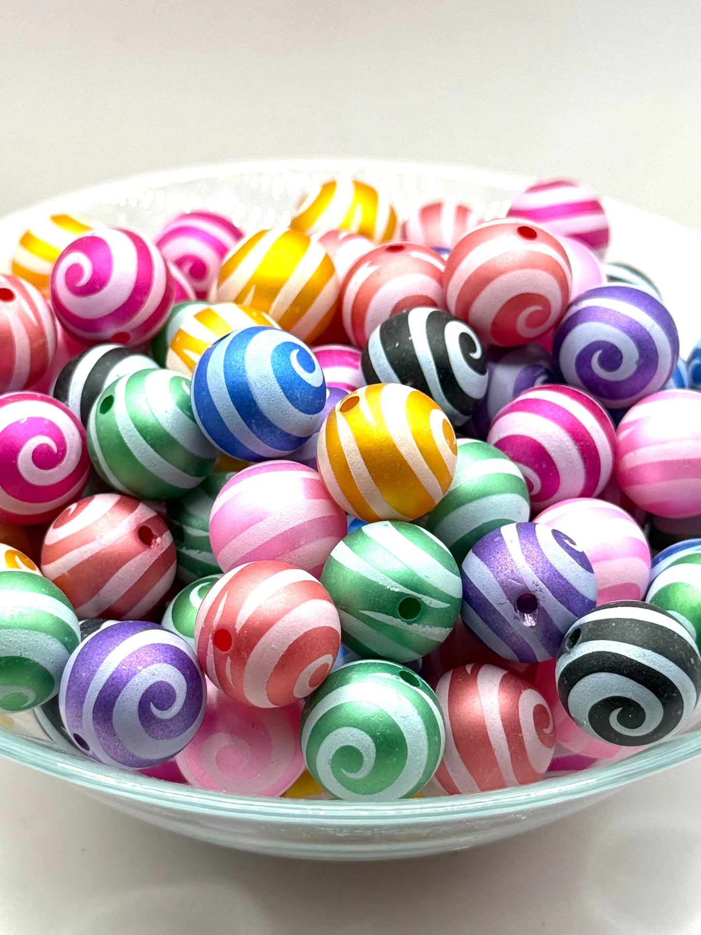 Dream Whirl Chunky Acrylic 16mm Bead Set of 5 Mixed Color