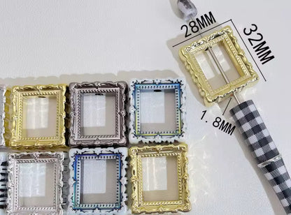 Square Picture Frame Effect Metal Tone Acrylic 32mm Bead Set of 2 There is no slot for picture.