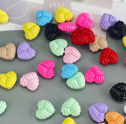 Love Knot Heart 20mm AcrylicBead Set of 5 Mixed Color